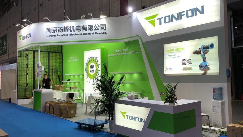 以下几款无刷电动螺丝刀在性能、价格和品牌口碑方面具有较高的性价比：