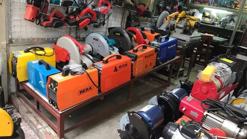 钳工工具加盟，资金投入几何？揭秘加盟成本构成**